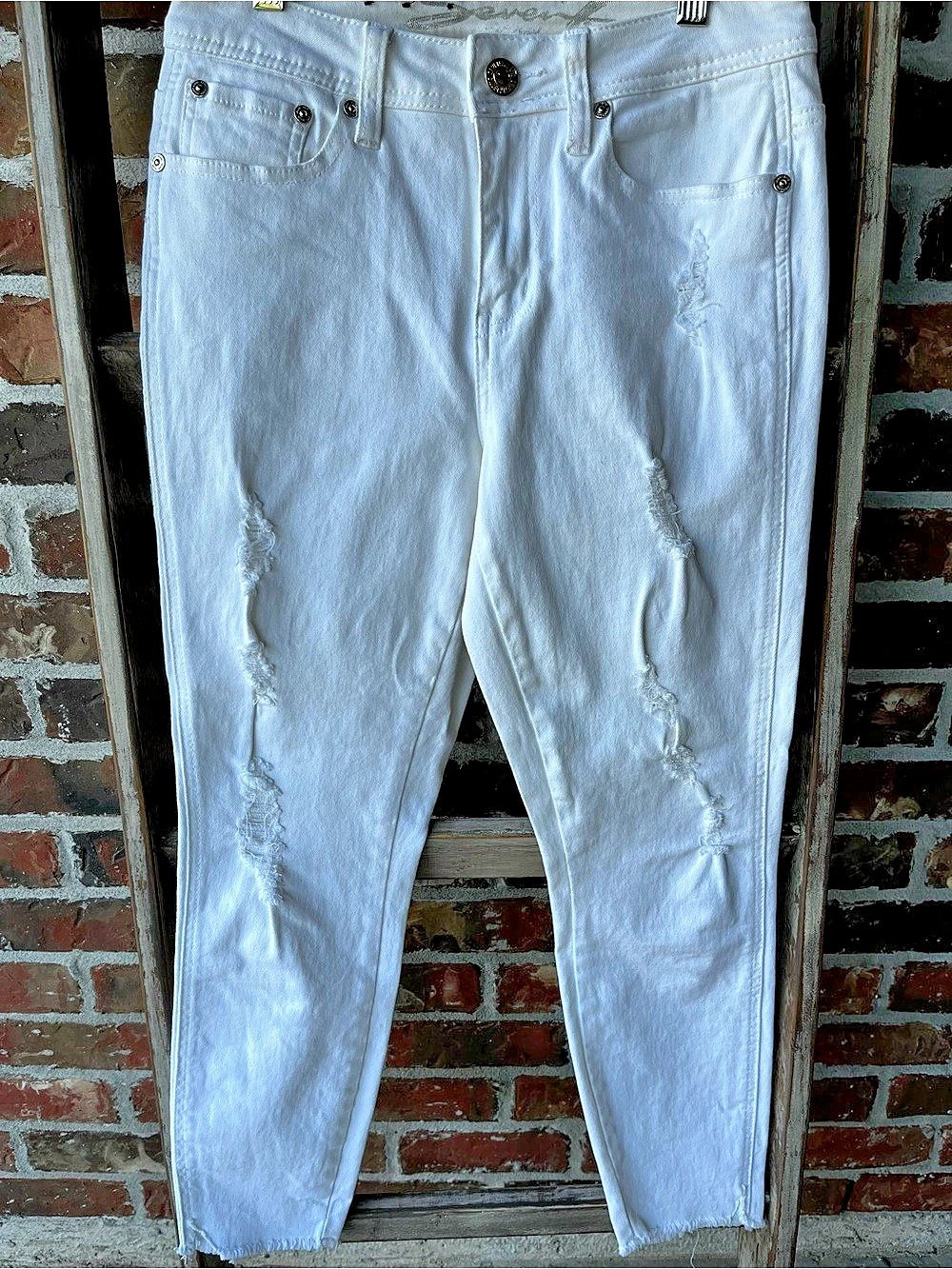 Seven7 High Rise Ankle Skinny Distressed White Jeans Size 4
